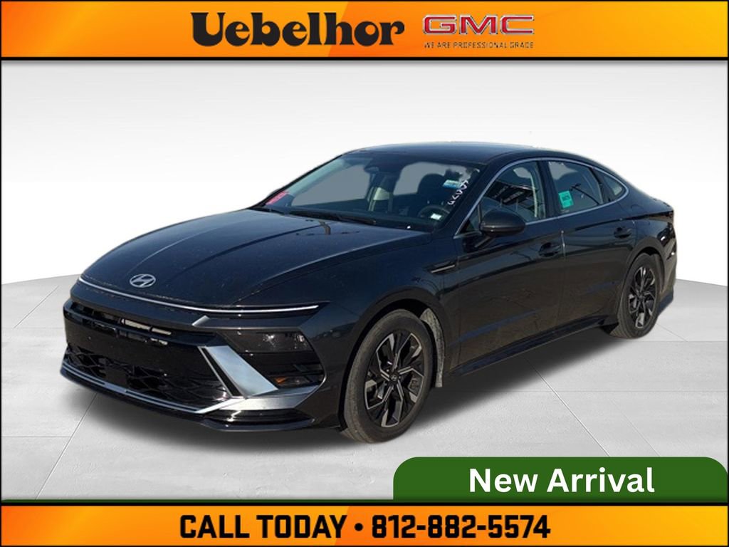 Used 2025 Hyundai Sonata SEL FWD image 9