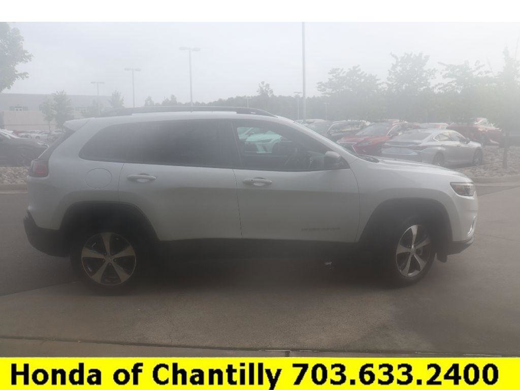 Used 2022 Jeep Cherokee Limited image 8