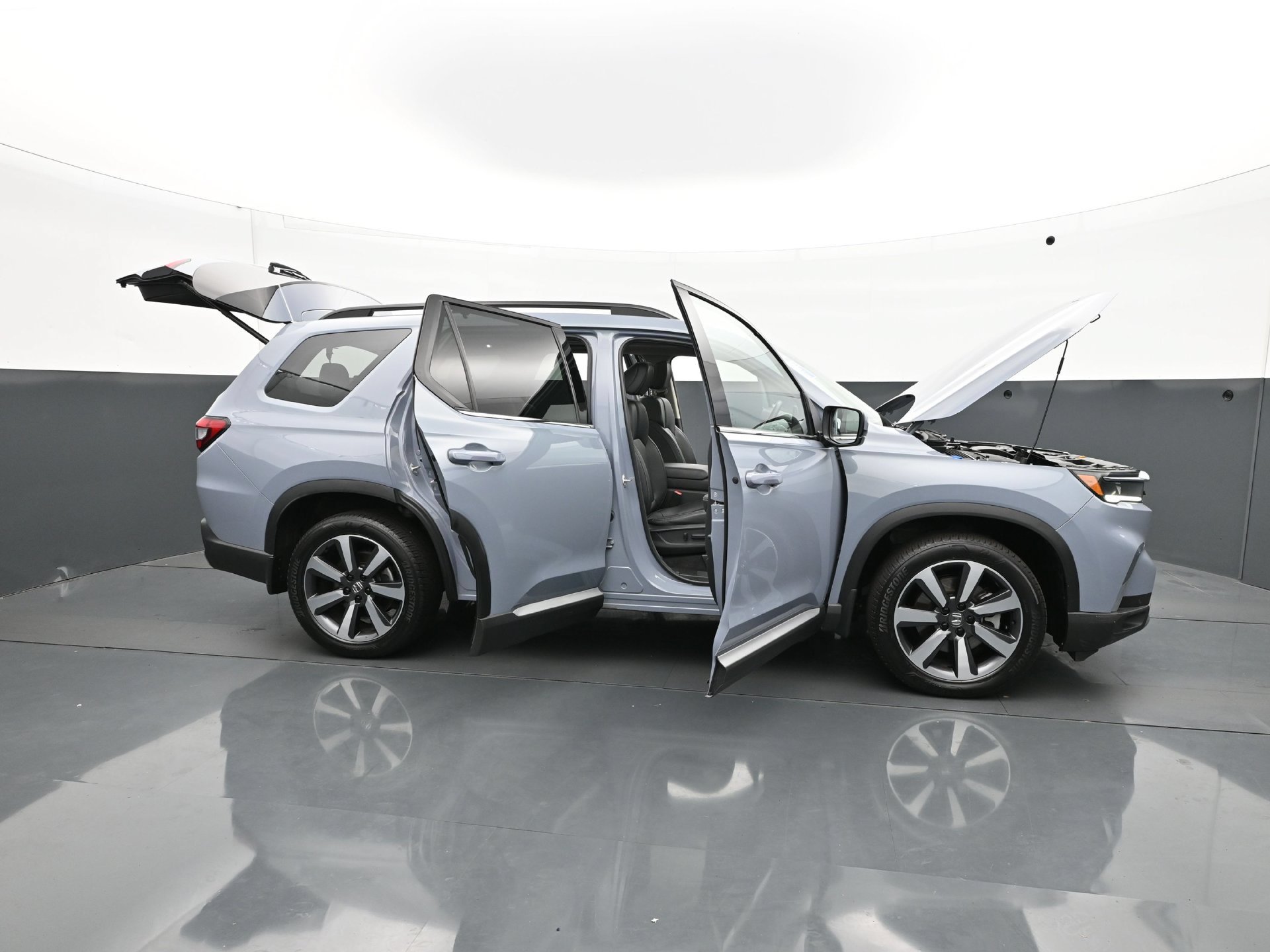 Used 2024 Honda Pilot Touring image 43