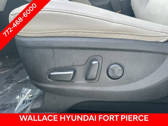 Used 2022 Kia Telluride S FWD image 18