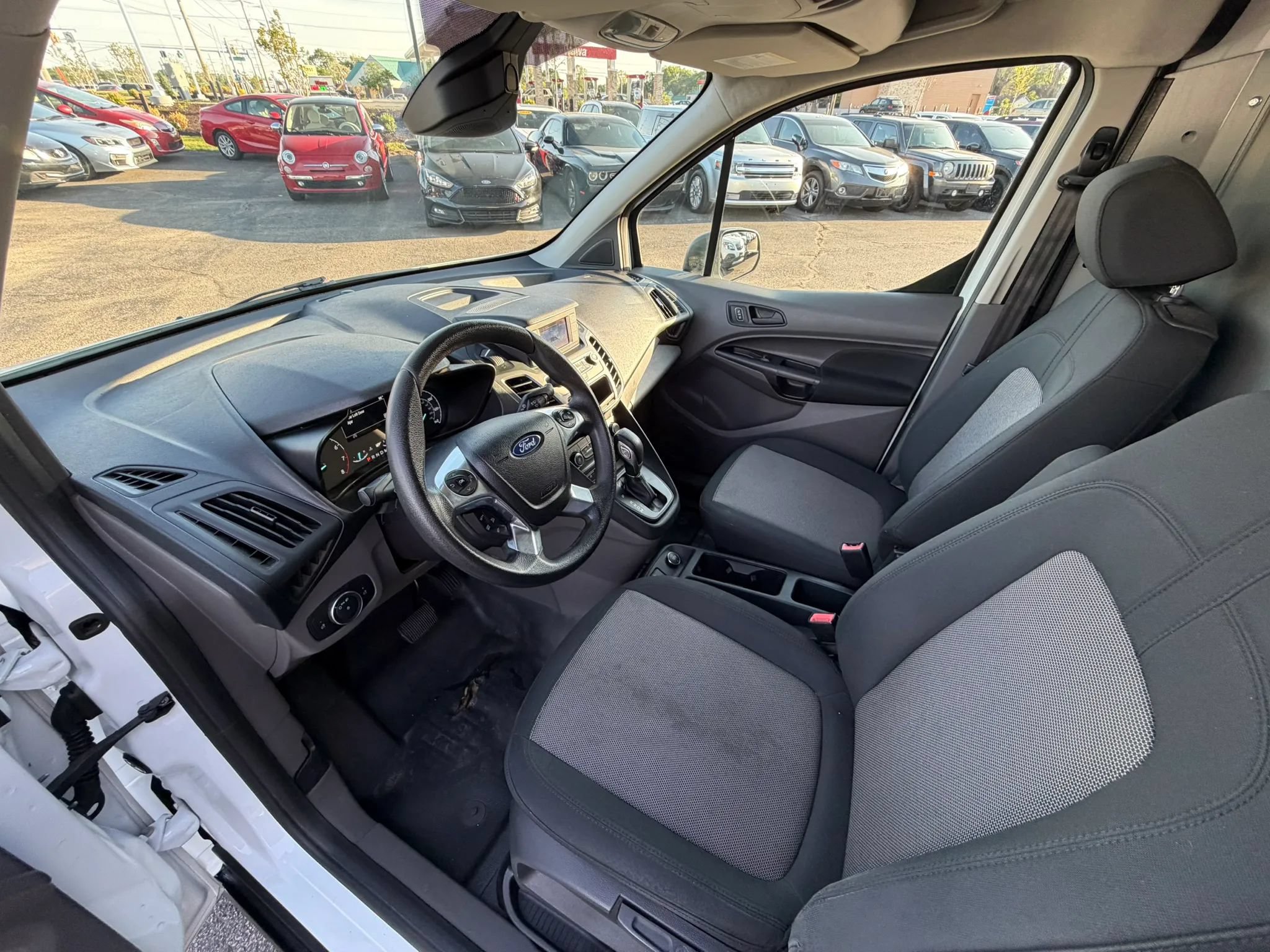 Used 2019 Ford Transit Connect XL FWD image 13