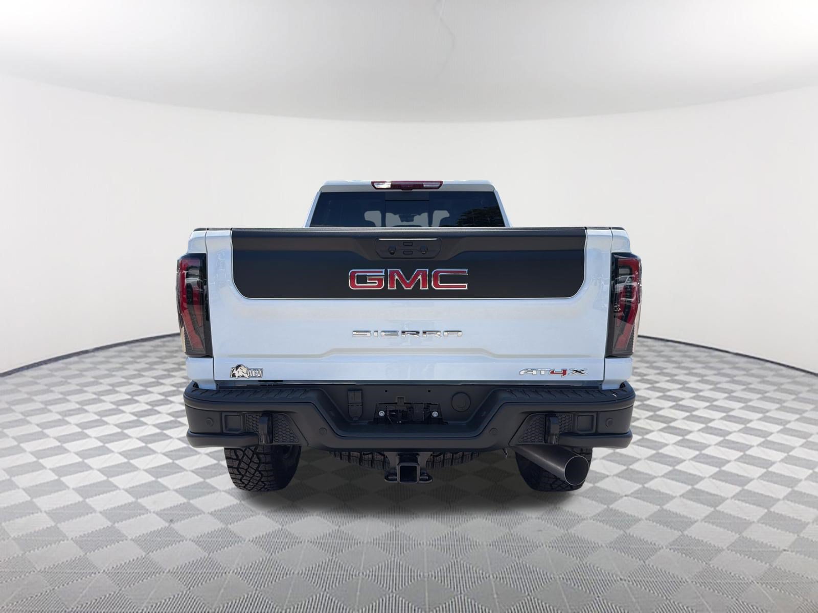 New 2026 GMC Sierra 2500 AT4X w/ AT4X AEV Edition AWD/4WD image 5