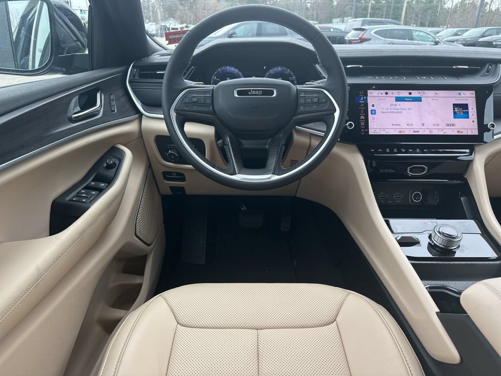 New 2026 Jeep Grand Cherokee L Limited AWD/4WD image 15