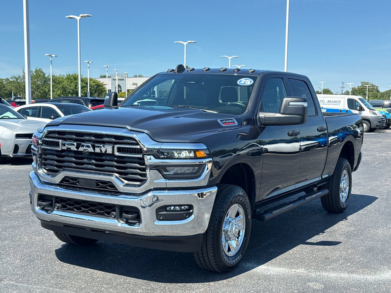 Used 2025 RAM 2500 Tradesman AWD/4WD image 7