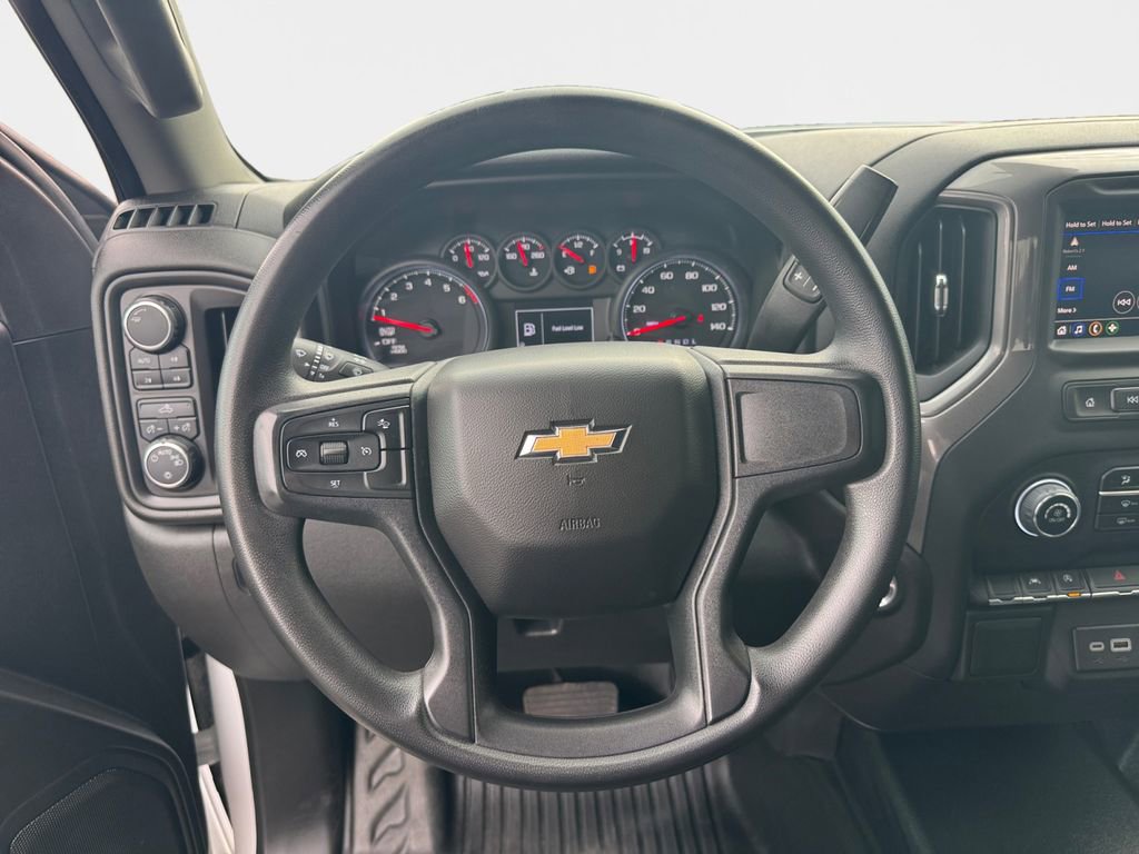 Used 2024 Chevrolet Silverado 1500 W/T w/ WT Value Package AWD/4WD image 11