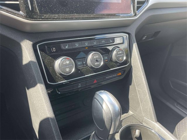 Used 2022 Volkswagen Atlas SEL R-Line image 30