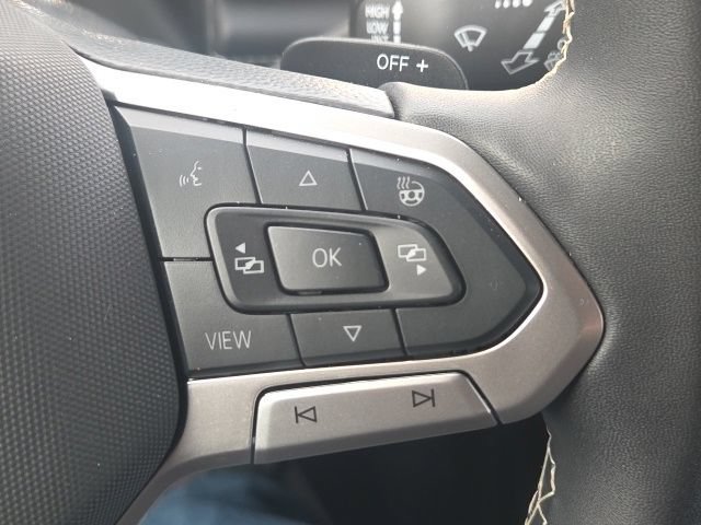 Used 2024 Volkswagen Atlas Cross Sport SE AWD/4WD image 39