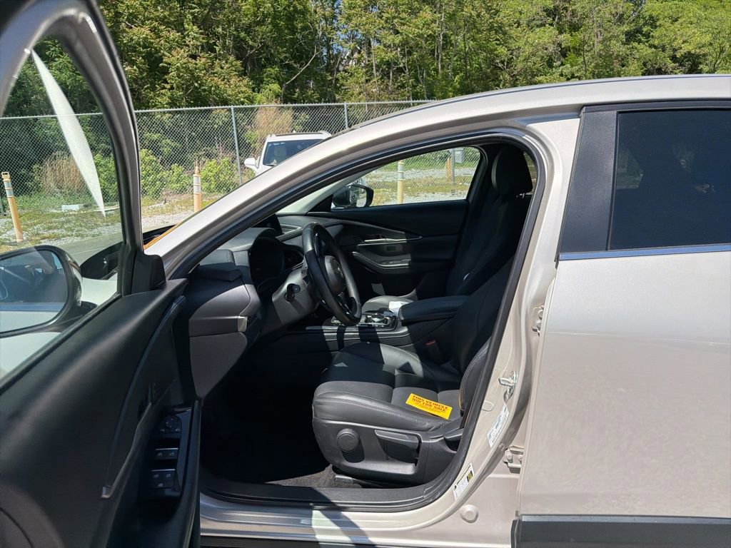 Used 2024 MAZDA CX-30 AWD 2.5 S w/ Select Sport Pkg image 4