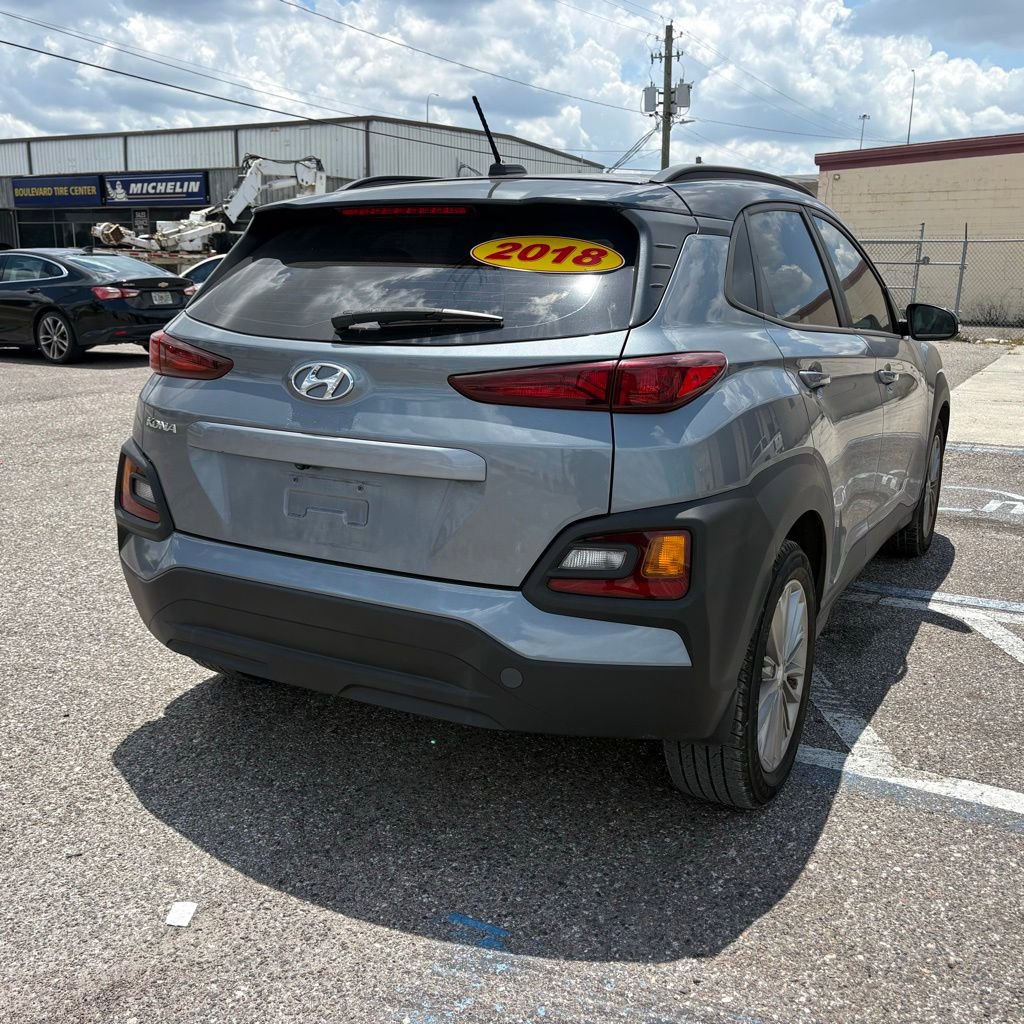 Used 2018 Hyundai Kona SEL FWD image 3
