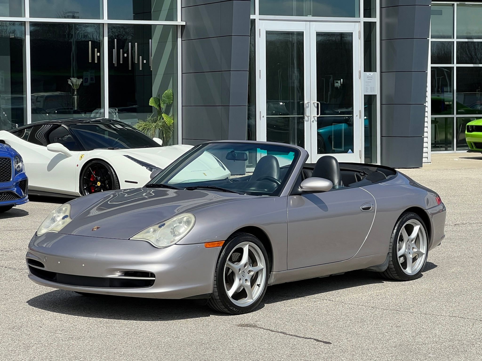 Used 2002 Porsche 911 Carrera image 2
