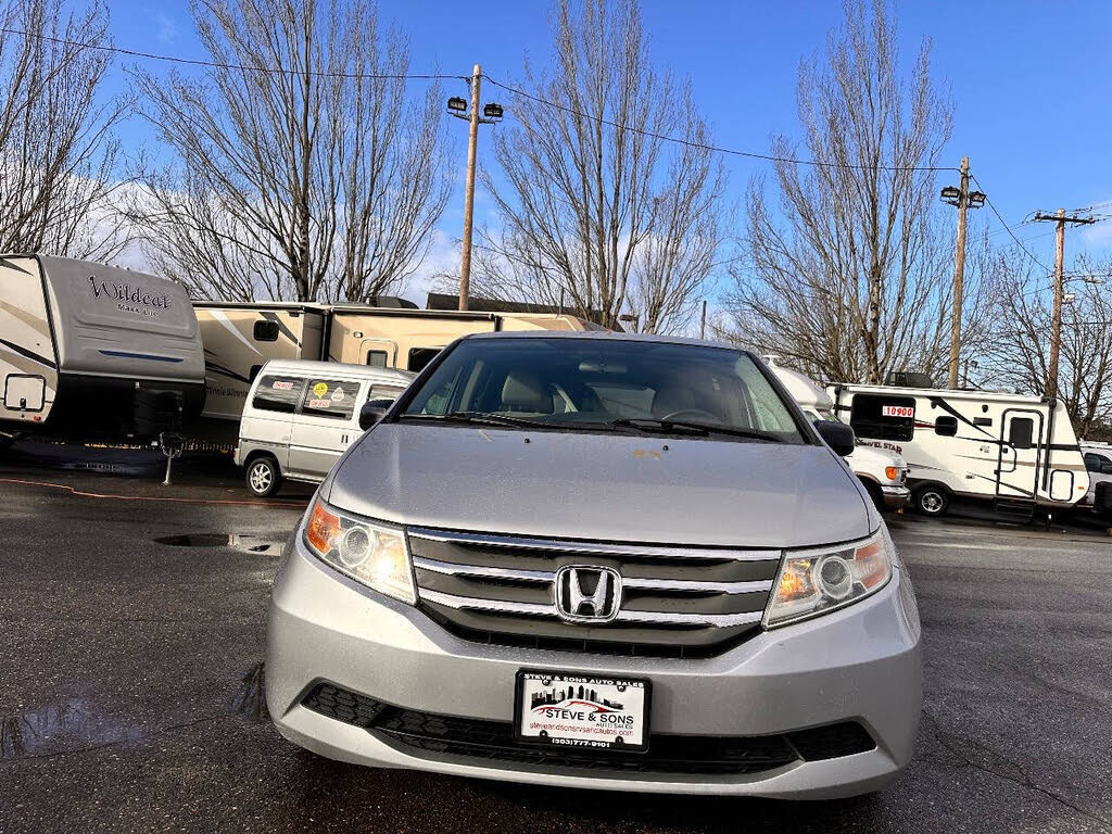 Used 2012 Honda Odyssey LX image 8