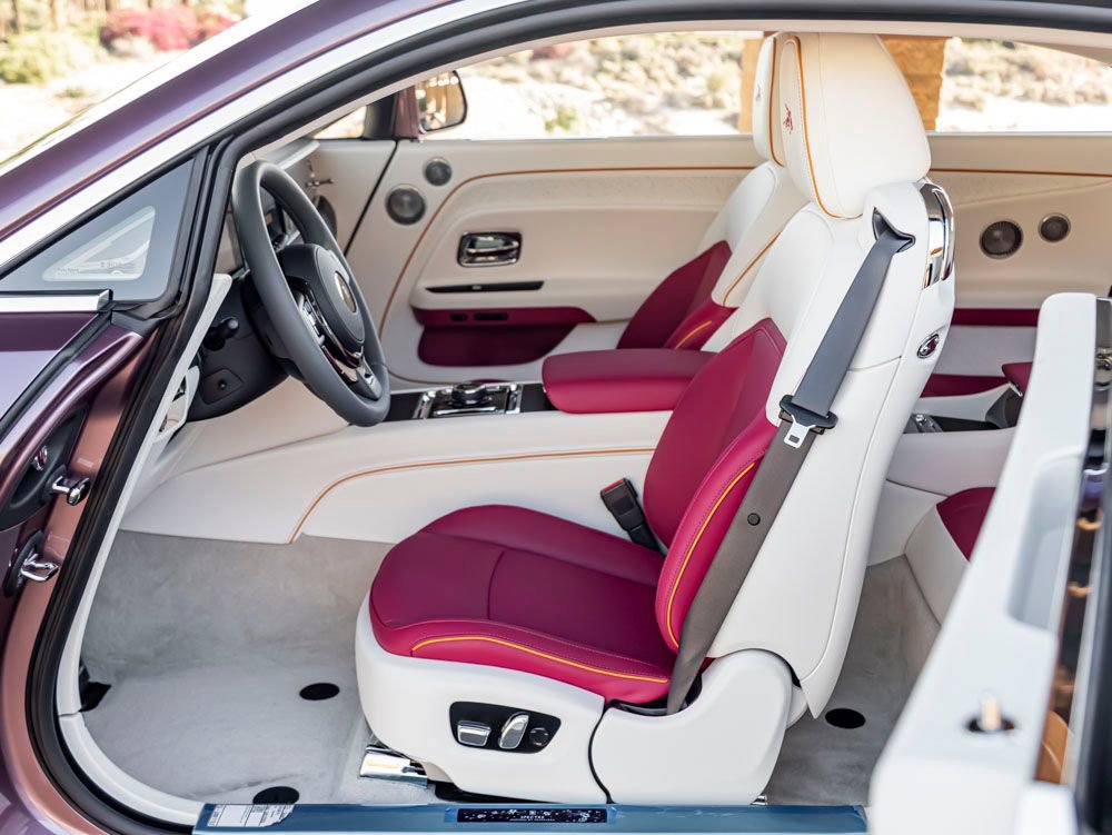 Used 2026 Rolls-Royce Spectre AWD/4WD image 28