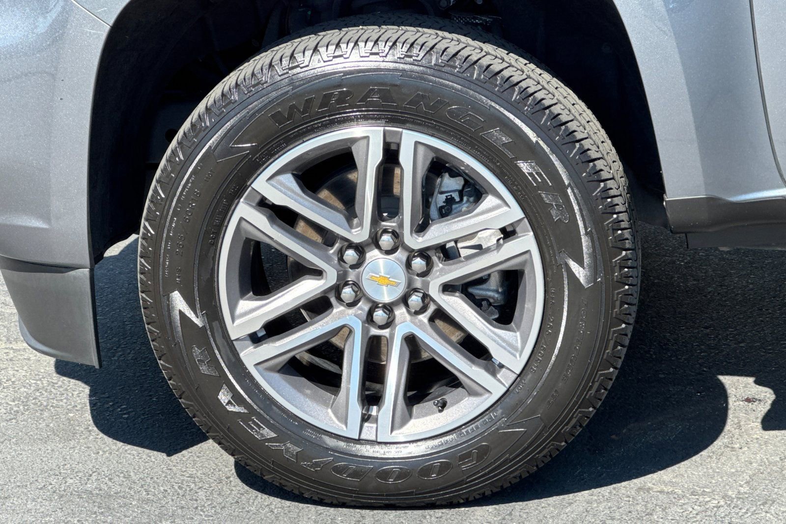 Used 2022 Chevrolet Colorado LT w/ Safety Package image 28