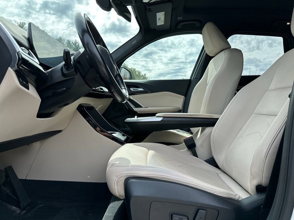 Certified 2023 BMW X1 xDrive28i w/ Premium Package image 15