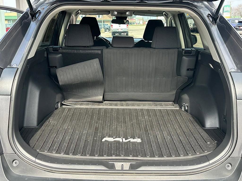 Certified 2023 Toyota RAV4 LE image 11
