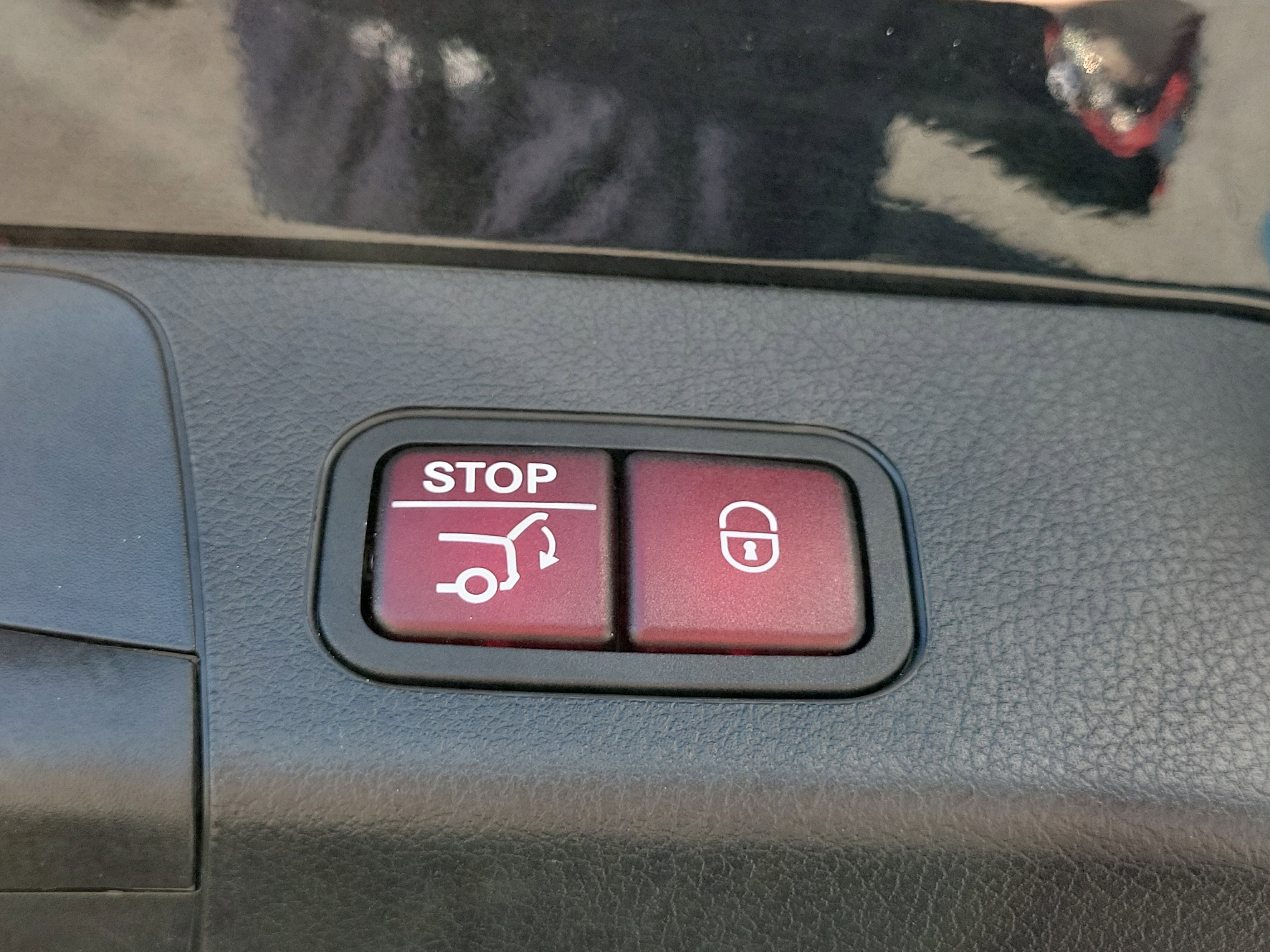 Used 2023 Mercedes-Benz GLB 250 GLB 250 image 16