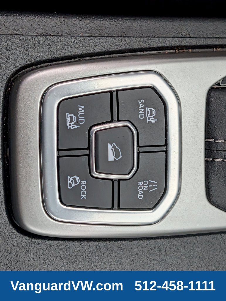 Used 2026 Nissan Frontier SV AWD/4WD image 15