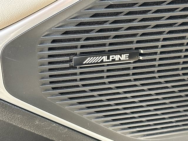 Used 2024 Jeep Wagoneer 2WD w/ Convenience Group I image 17