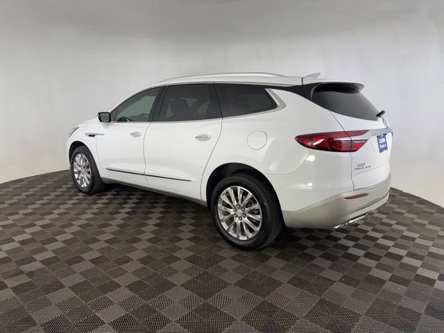 Used 2021 Buick Enclave Essence w/ Sound and Sites Package image 6