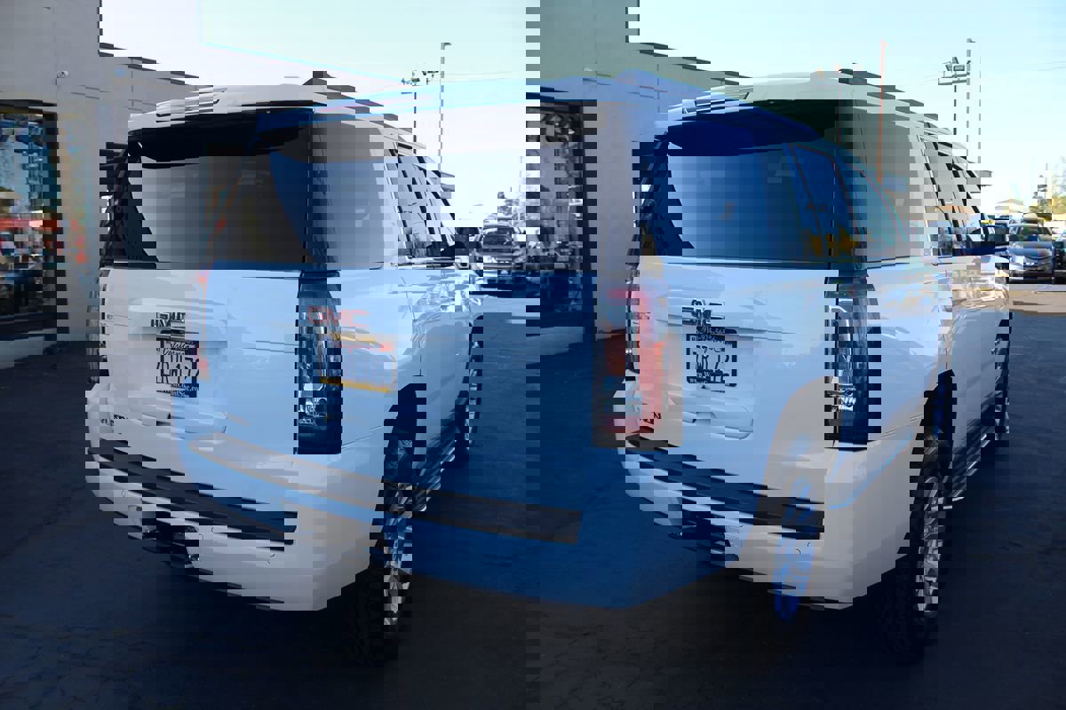 Used 2016 GMC Yukon SLE image 7