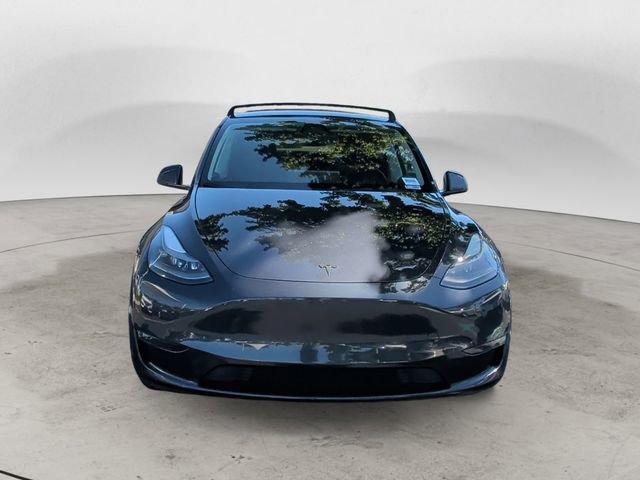 Used 2024 Tesla Model Y Long Range AWD/4WD image 8