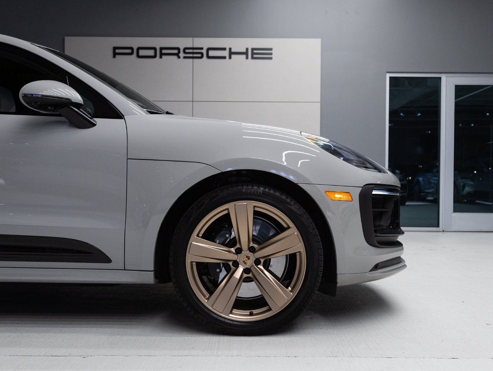 Used 2024 Porsche Macan GTS AWD/4WD image 11