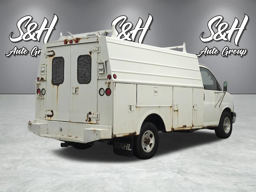 Used 2004 Chevrolet Express 3500 RWD image 14
