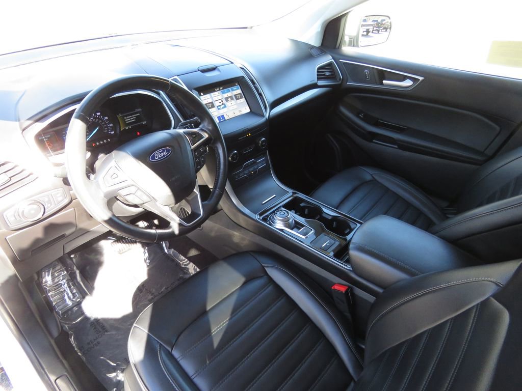 Used 2019 Ford Edge SEL w/ Equipment Group 201A AWD/4WD image 11