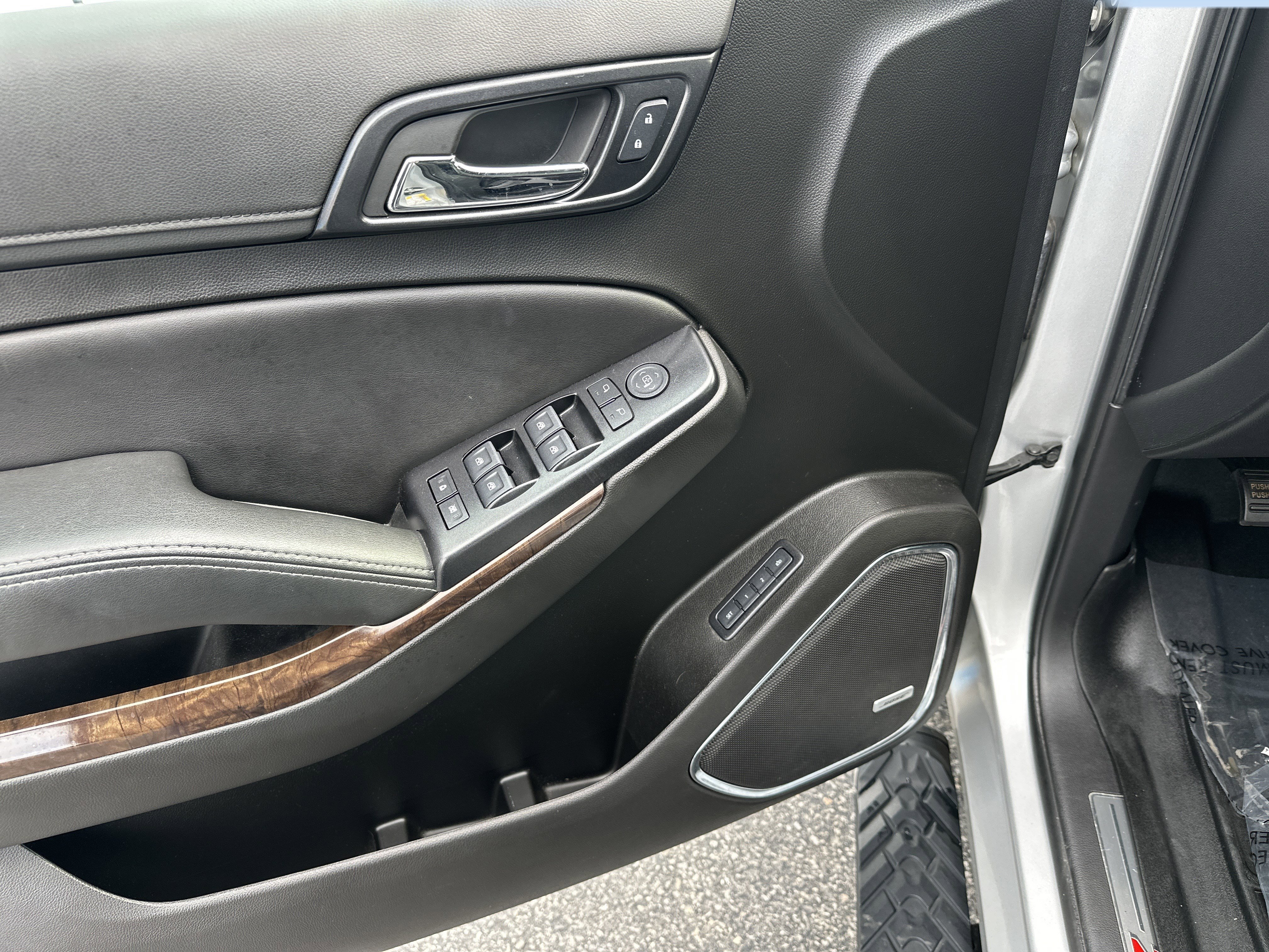 Certified 2020 Chevrolet Tahoe LT w/ Off-Road Package image 9