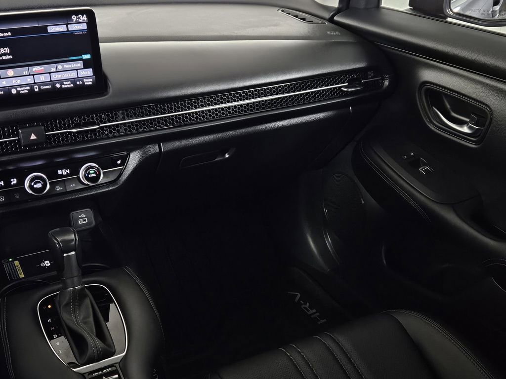 Used 2023 Honda HR-V EX-L image 10