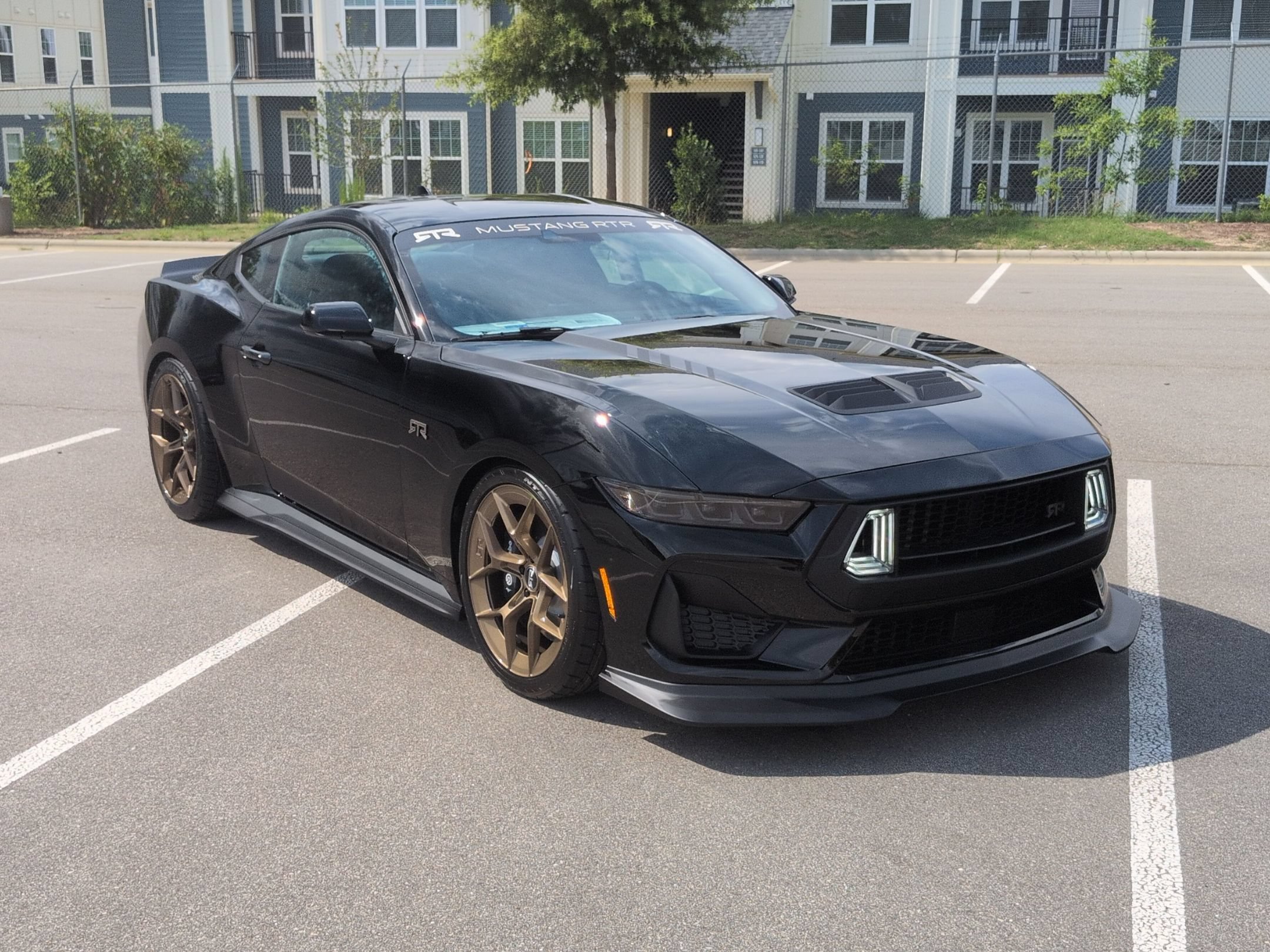 New 2026 Ford Mustang GT Premium w/ GT Performance Package RWD image 2