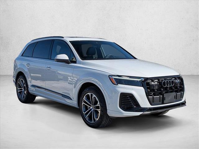 Certified 2025 Audi Q7 2.0T Premium w/ Convenience Plus Package AWD/4WD image 3