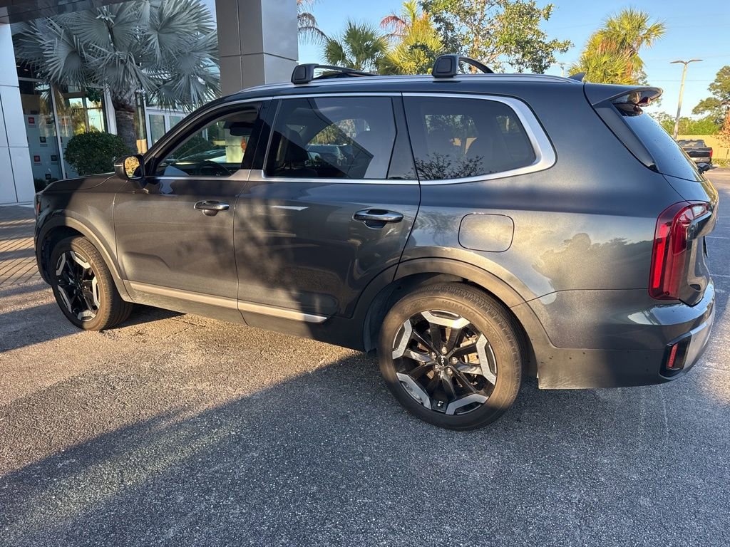 Certified 2024 Kia Telluride S w/ S Sunroof Package image 5