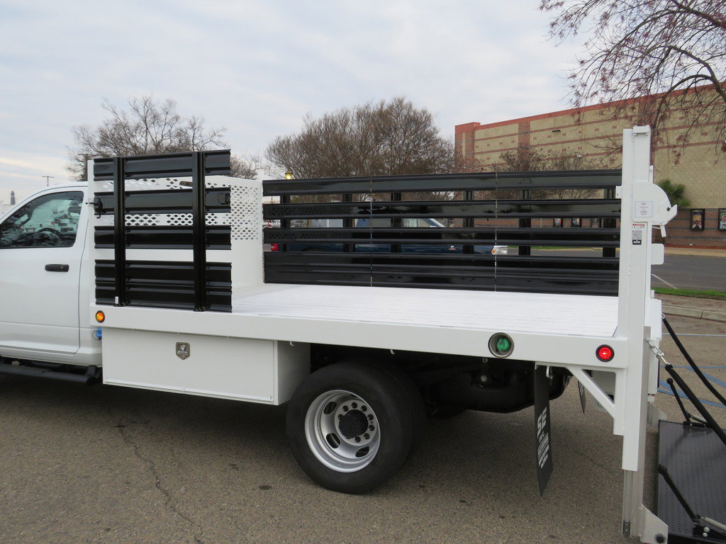 New 2023 RAM 4500 Tradesman image 31