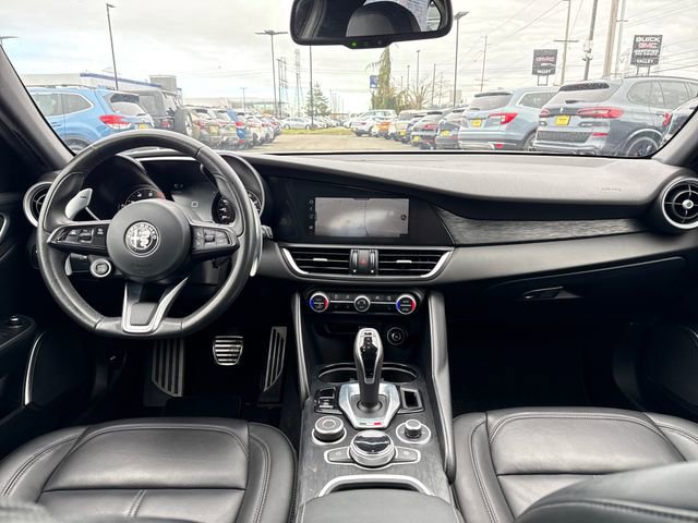 Used 2022 Alfa Romeo Giulia Sprint image 15