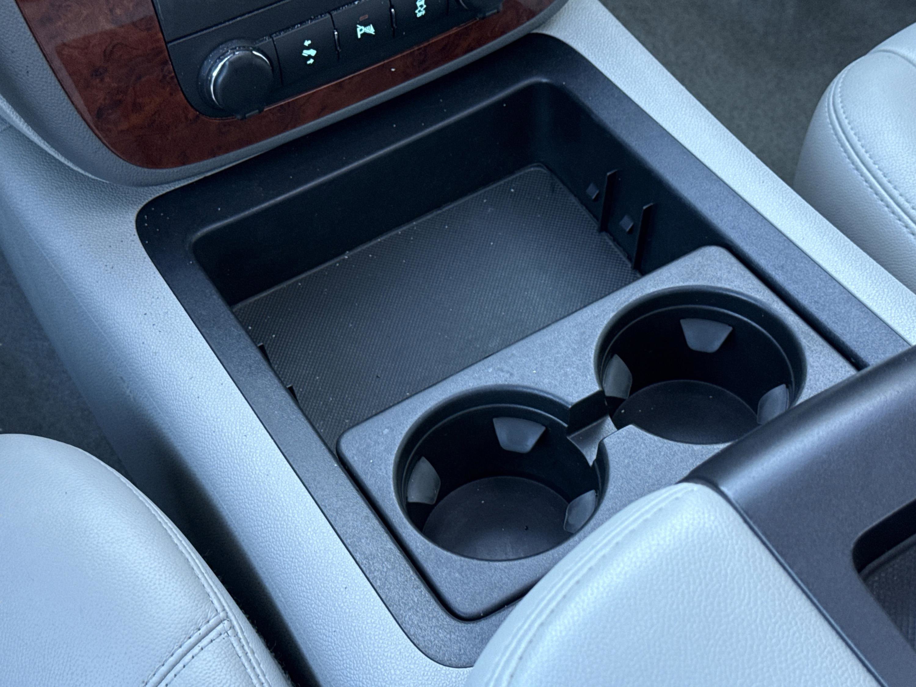 Used 2013 Chevrolet Tahoe LT w/ Luxury Package image 41