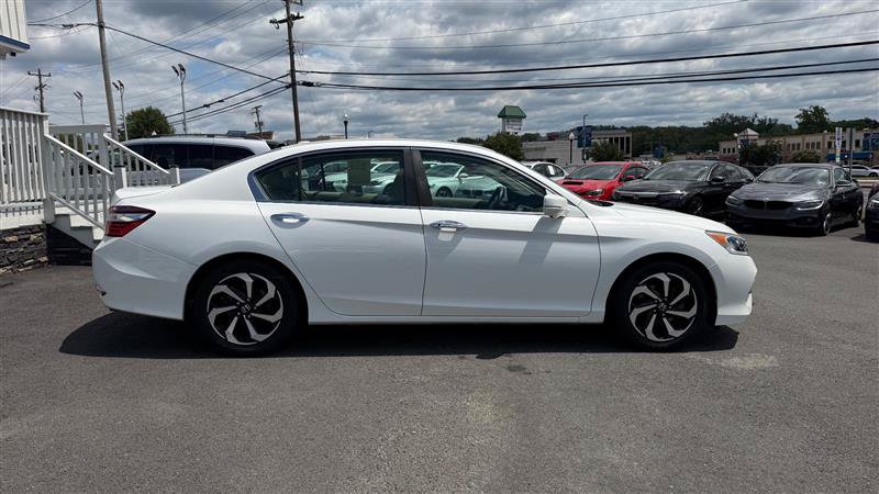 Used 2016 Honda Accord EX-L image 7