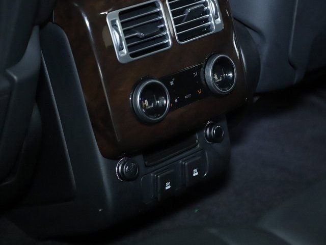 Used 2020 Land Rover Range Rover HSE image 16