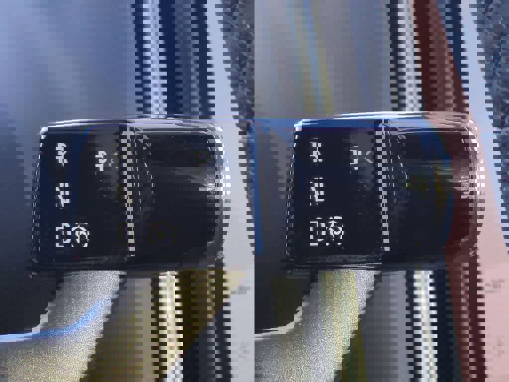 New 2025 Volvo EX30 Plus w/ Protection Package Premier image 30