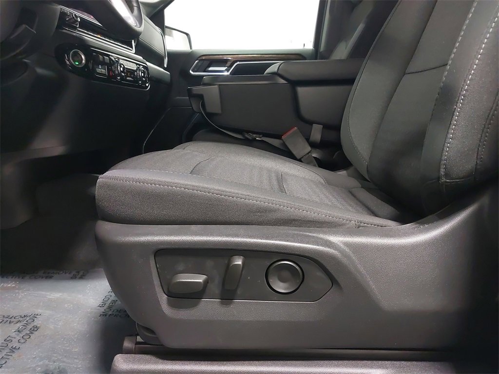 Used 2023 GMC Sierra 1500 SLE image 57