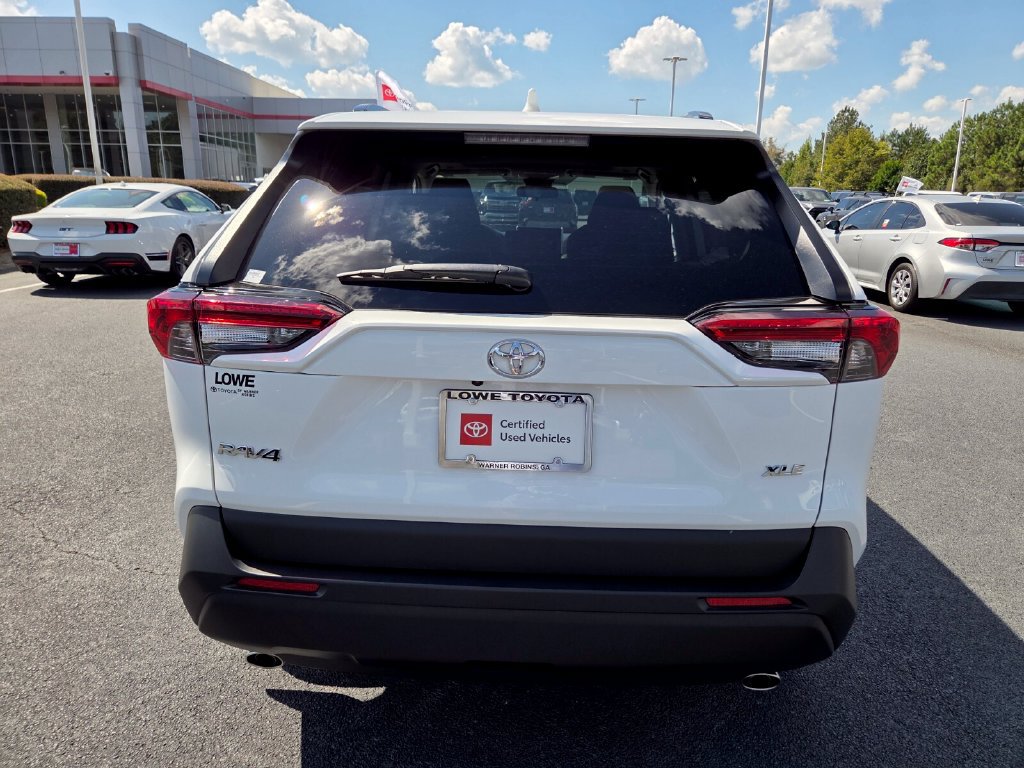 Certified 2024 Toyota RAV4 XLE w/ Convenience Package FWD image 10
