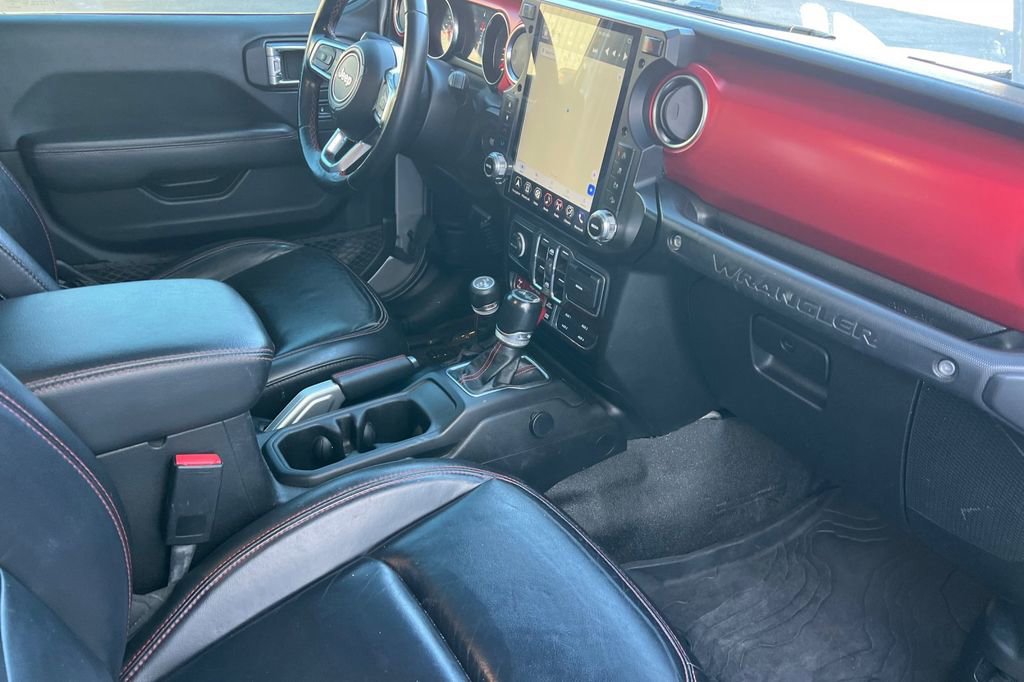 Used 2021 Jeep Wrangler Unlimited Rubicon image 16