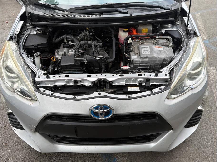 Used 2016 Toyota Prius C One FWD image 25