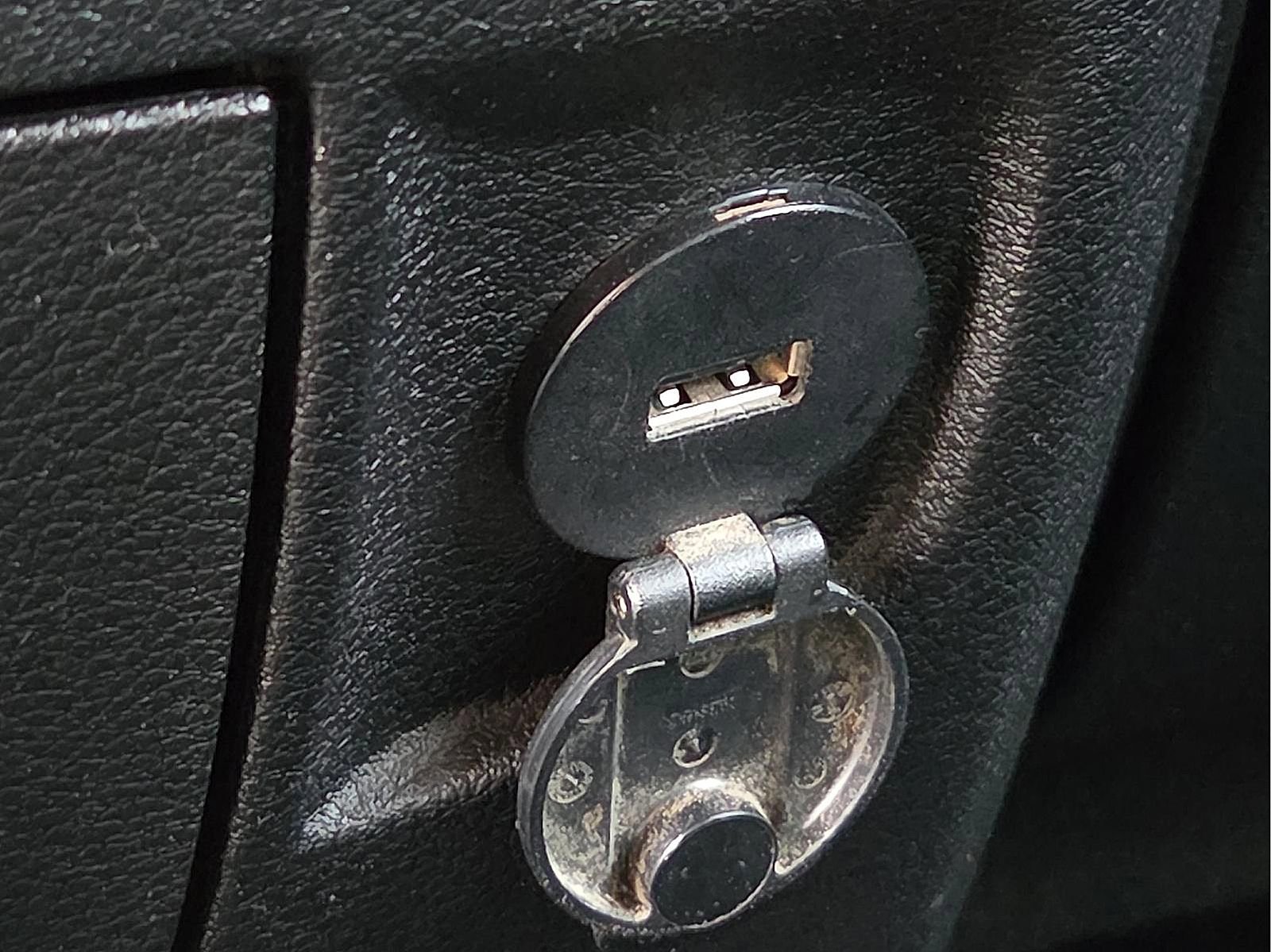 Used 2019 RAM 1500 Tradesman w/ Chrome Plus Package image 17