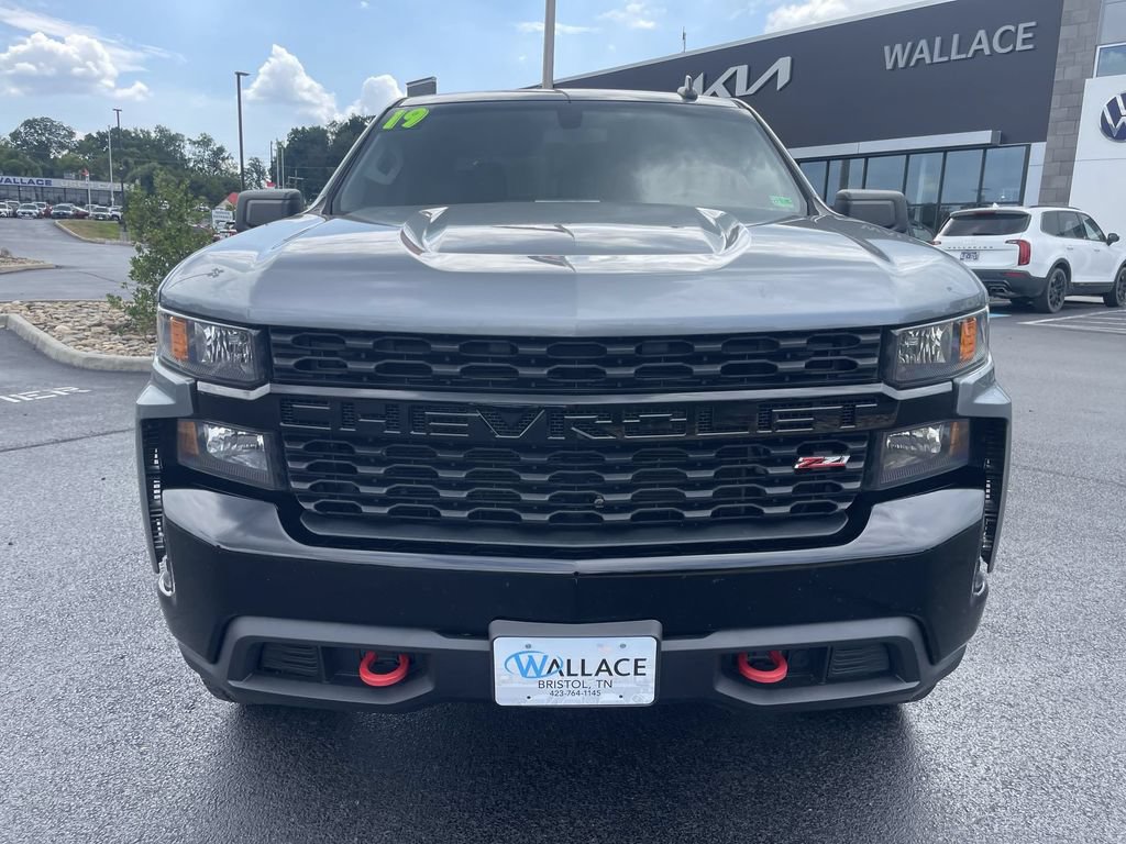 Used 2019 Chevrolet Silverado 1500 Custom Trail Boss w/ Custom Convenience Package AWD/4WD image 2
