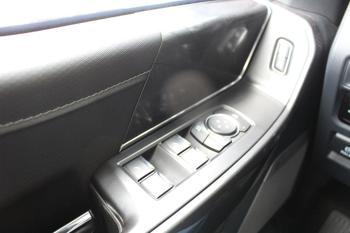 Used 2023 Ford F150 XLT w/ Equipment Group 302A High AWD/4WD image 10