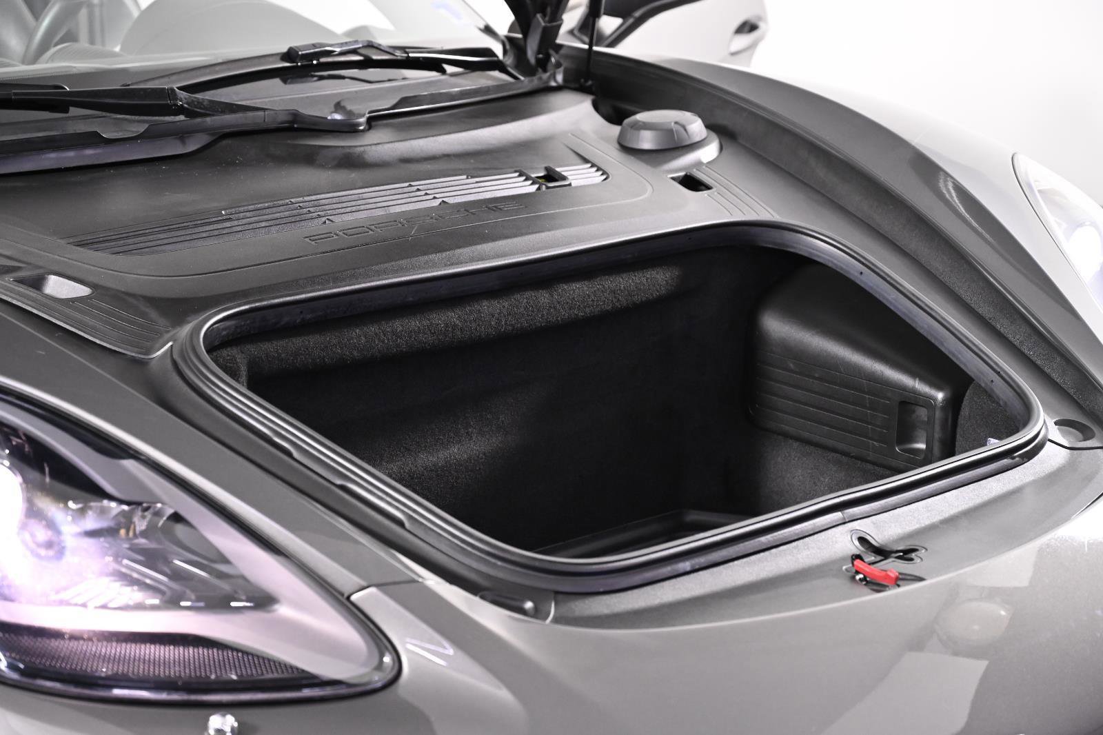 Used 2017 Porsche 718 Boxster S RWD image 41