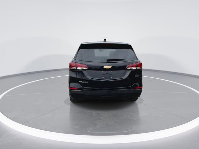 Used 2023 Chevrolet Equinox LS FWD image 9