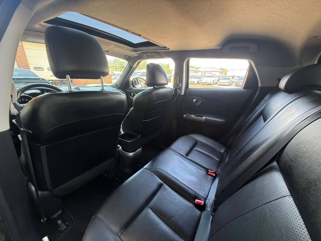 Used 2014 Nissan Juke SL AWD/4WD image 18