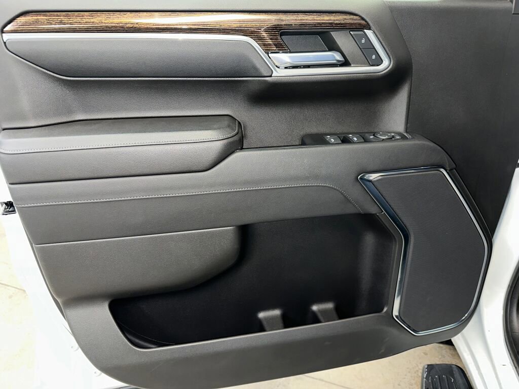 Used 2023 GMC Sierra 1500 Elevation image 7